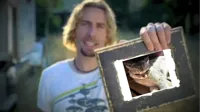 Look at this photograph