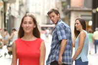 distracted boyfriend 