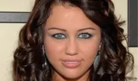 miley cyrus eyes